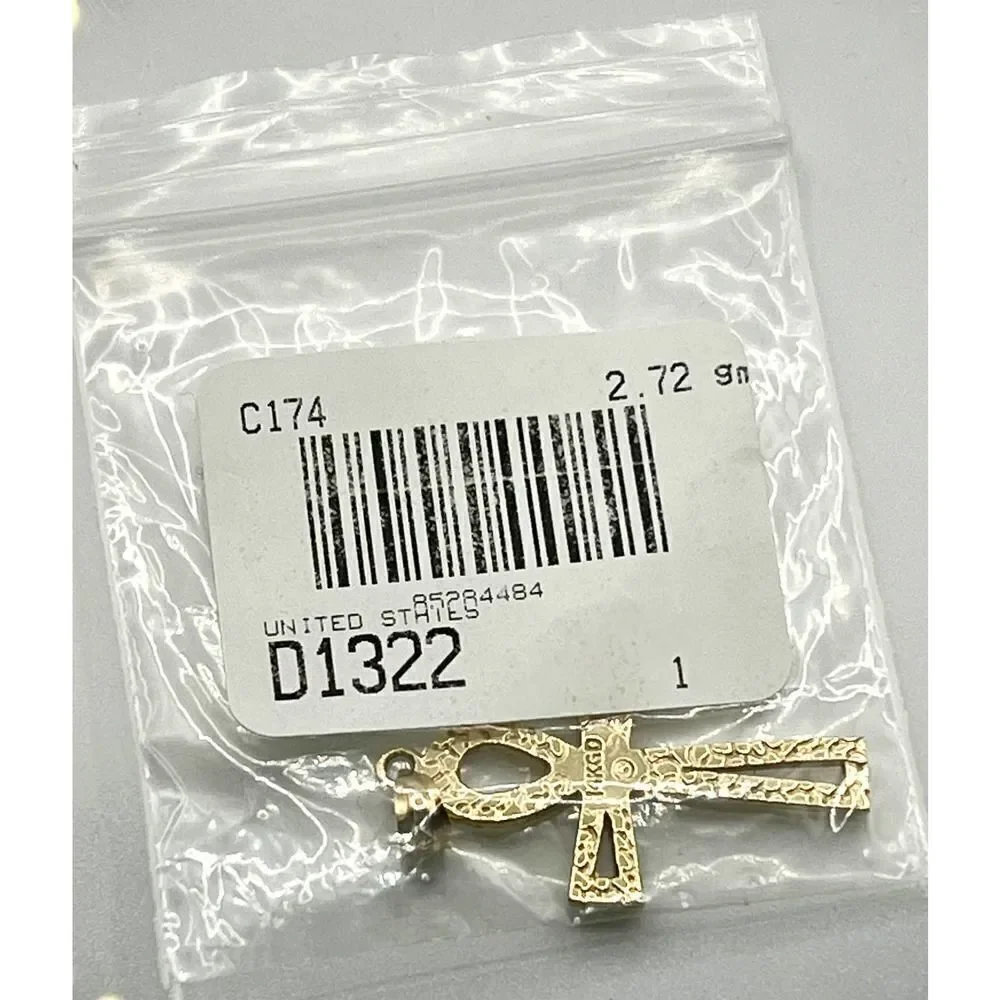 14k Gold Ankh or Egyptian Cross Pendant